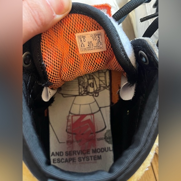 Vans Men's Space Voyager Sk8-Hi NASA White Trainers - Picture 5 of 6